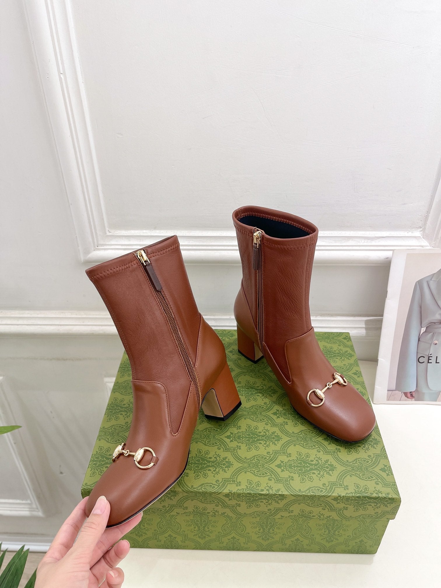 GUCCI HORSEBIT ANKLE BOOTS 6.5CM IN CINNAMON BROWN SHEEPSKIN