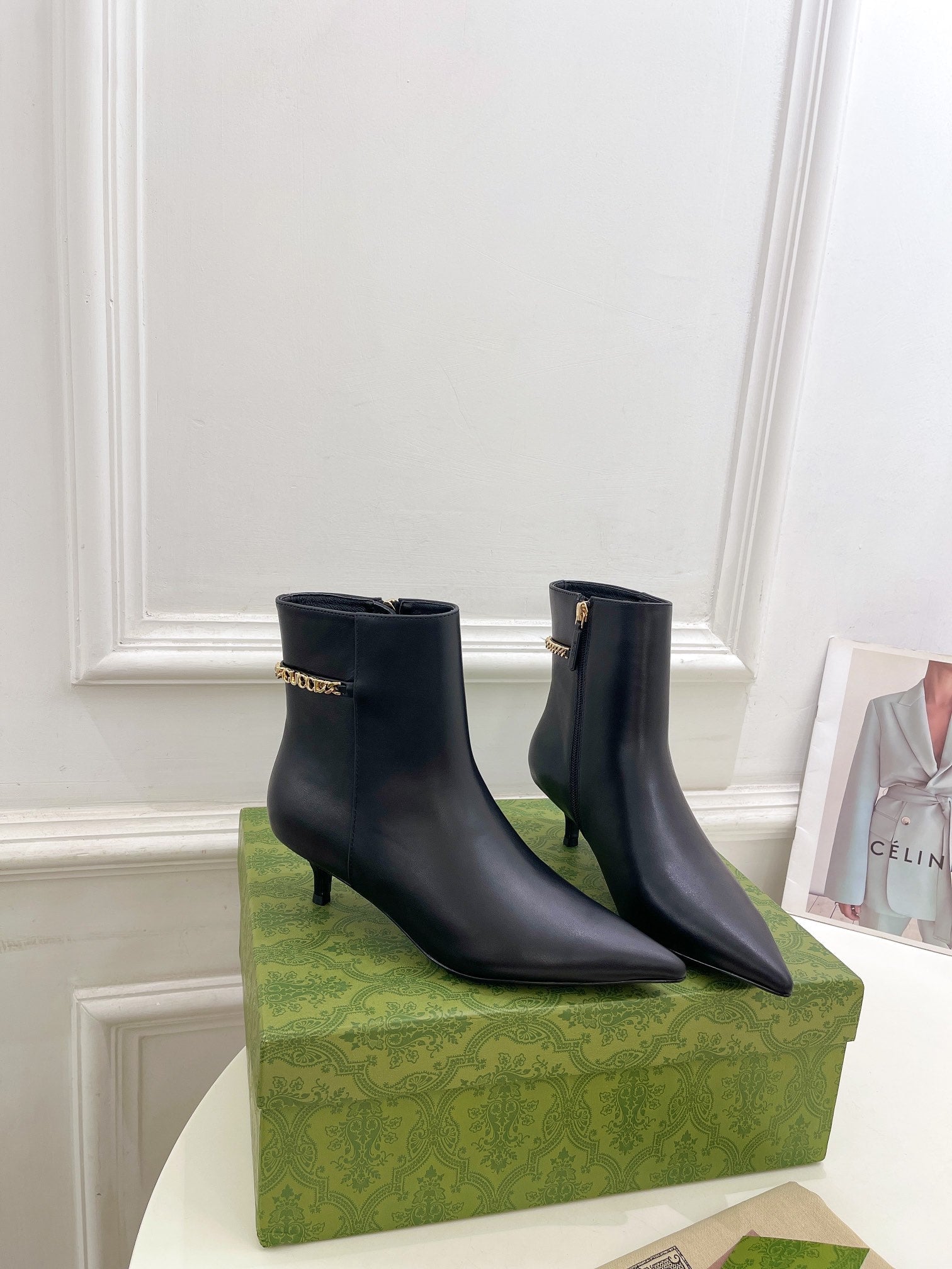 GUCCI SIGNORIA SHORT BOOTS 4.5CM IN BLACK CALFSKIN