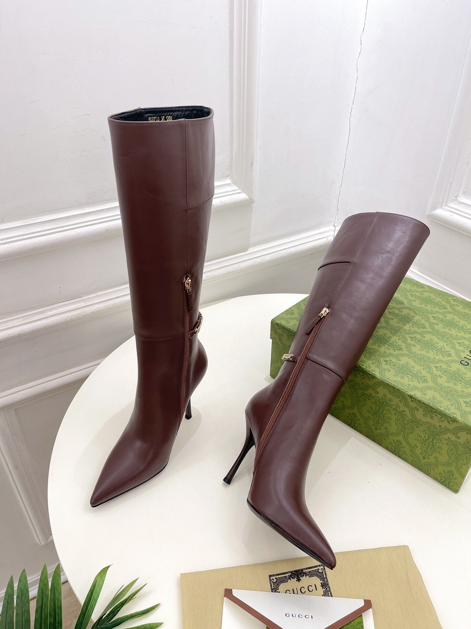 GUCCI SIGNORIA KNEE BOOTS 4.5CM IN WALNUT BROWN CALFSKIN