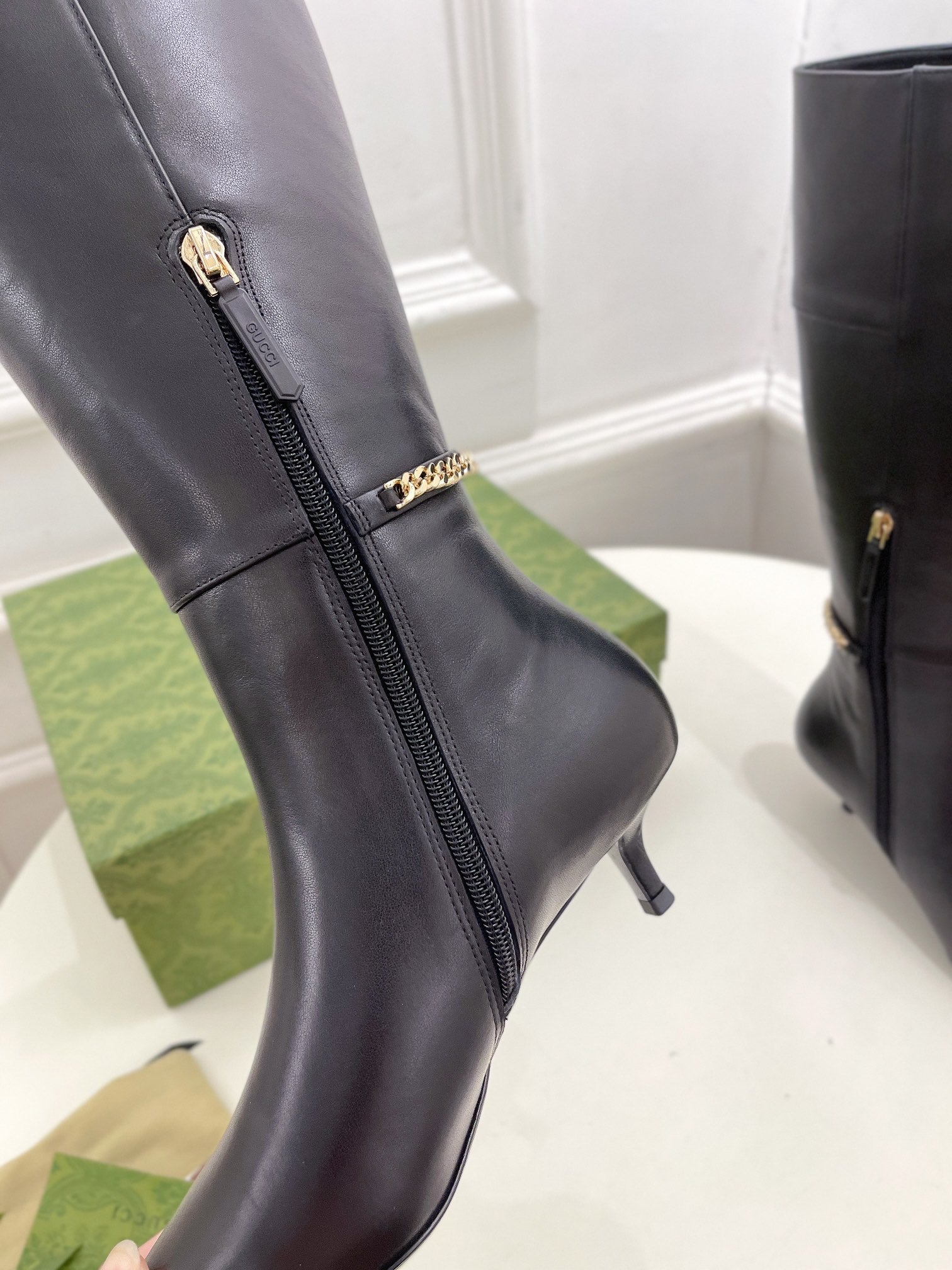 GUCCI SIGNORIA KNEE BOOTS 4.5CM IN BLACK CALFSKIN