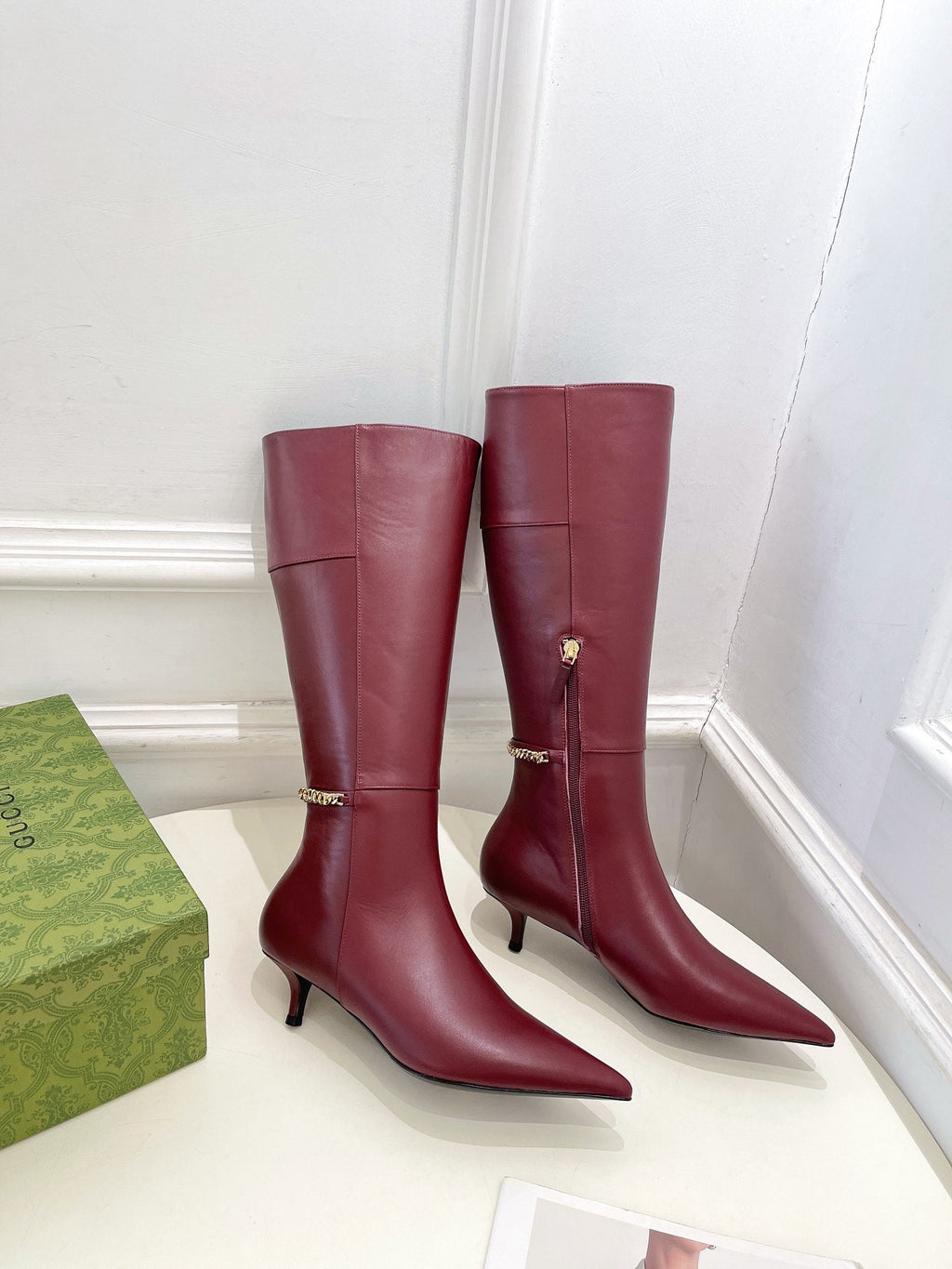 GUCCI SIGNORIA KNEE BOOTS 4.5CM IN BURGUNDY RED CALFSKIN