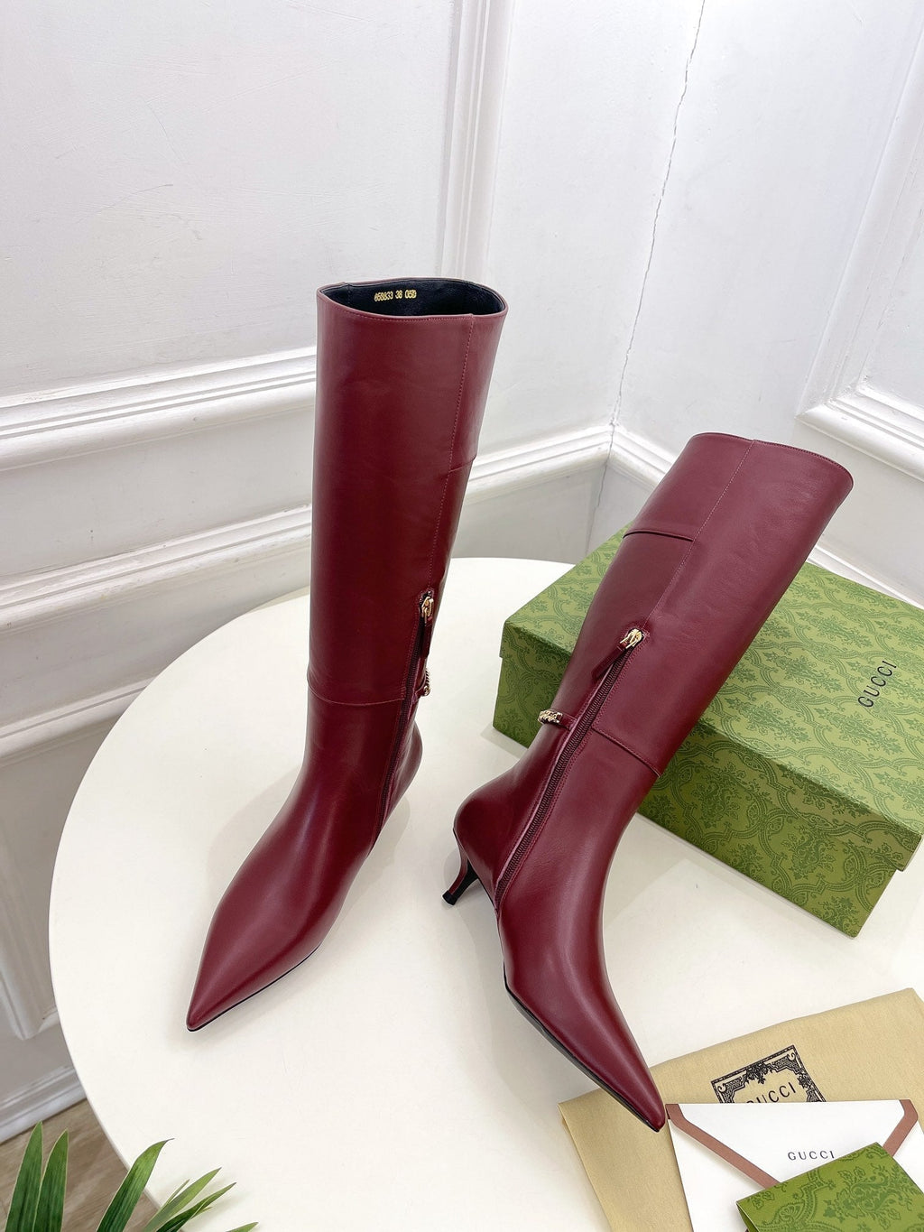 GUCCI SIGNORIA KNEE BOOTS 4.5CM IN BURGUNDY RED CALFSKIN