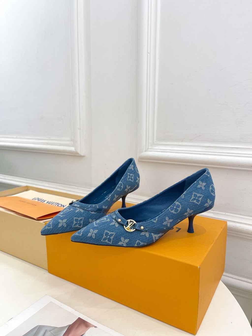 LOUIS VUITTON 6AM HIGH PUMP 5 CM IN CLASSIC BLUE MONOGRAM DENIM